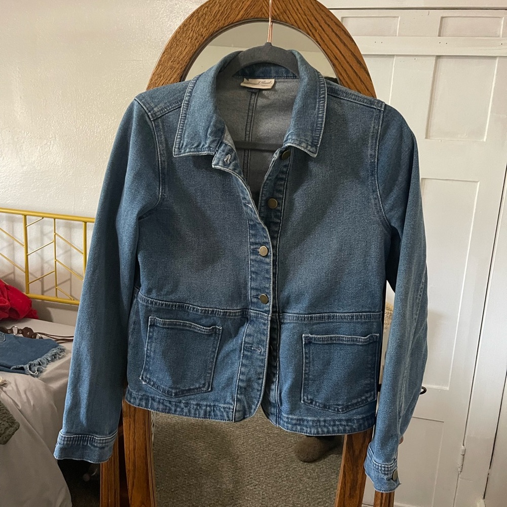 Universal Threads Denim Jacket - Picture 2 of 2